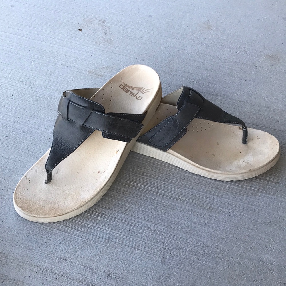 Dansko thong sandal